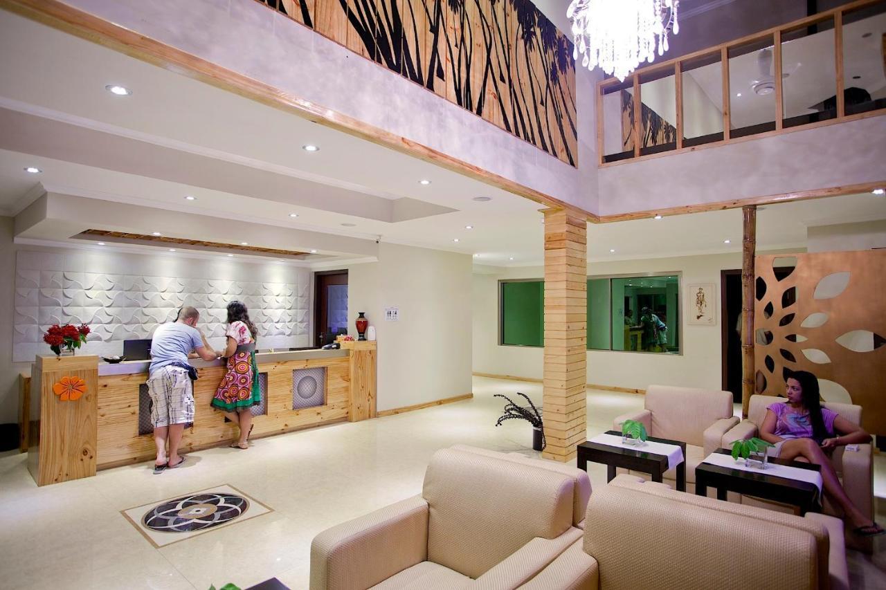 Kaani Beach Hotel At Maafushi Esterno foto