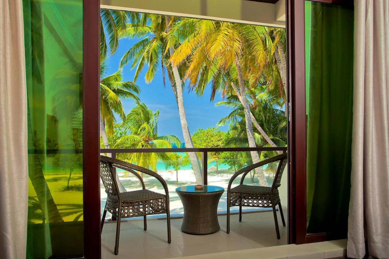 Kaani Beach Hotel At Maafushi Esterno foto