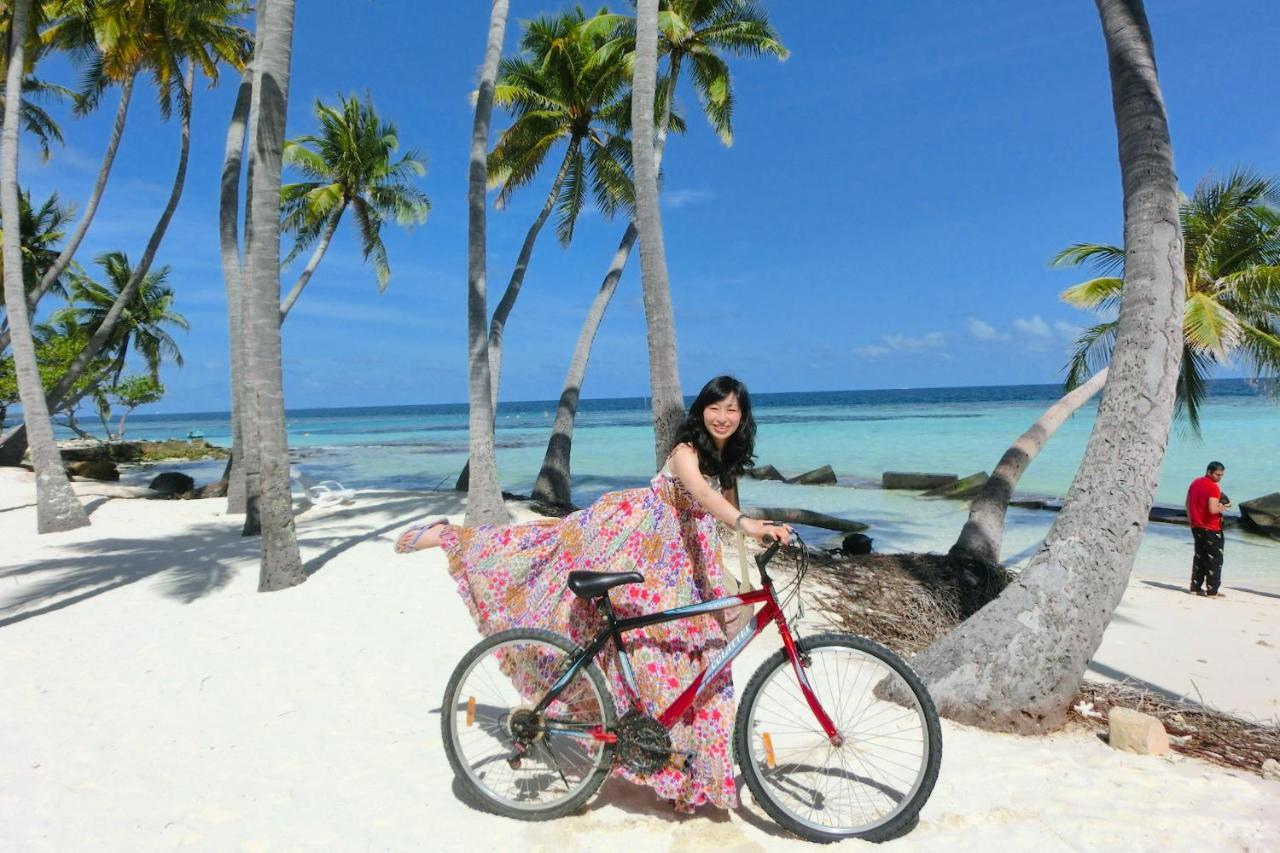 Kaani Beach Hotel At Maafushi Esterno foto