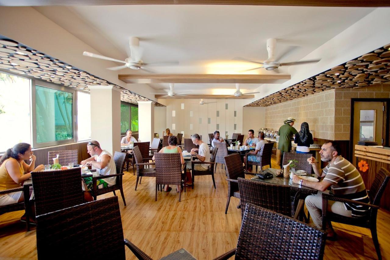 Kaani Beach Hotel At Maafushi Esterno foto